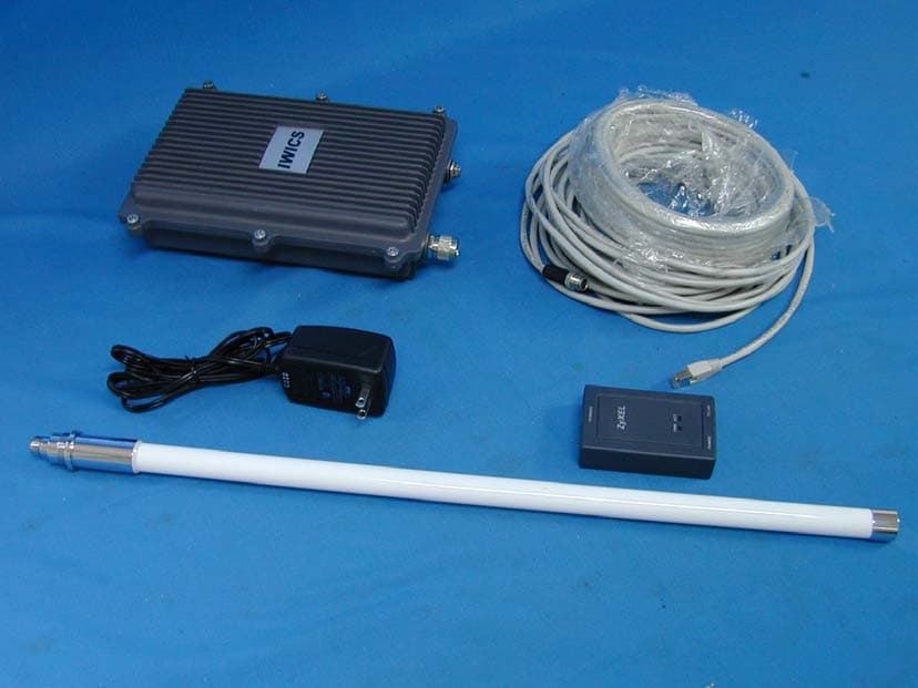 Intelligent Access Seed - FCC ID R3L-IAS1600-ODU - IWICS, INC.