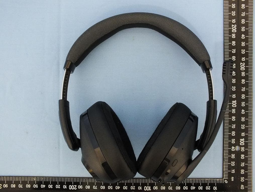 USB Gaming Headset with Bluetooth - FCC ID R3USCBT25 - DSEA A/S (3)
