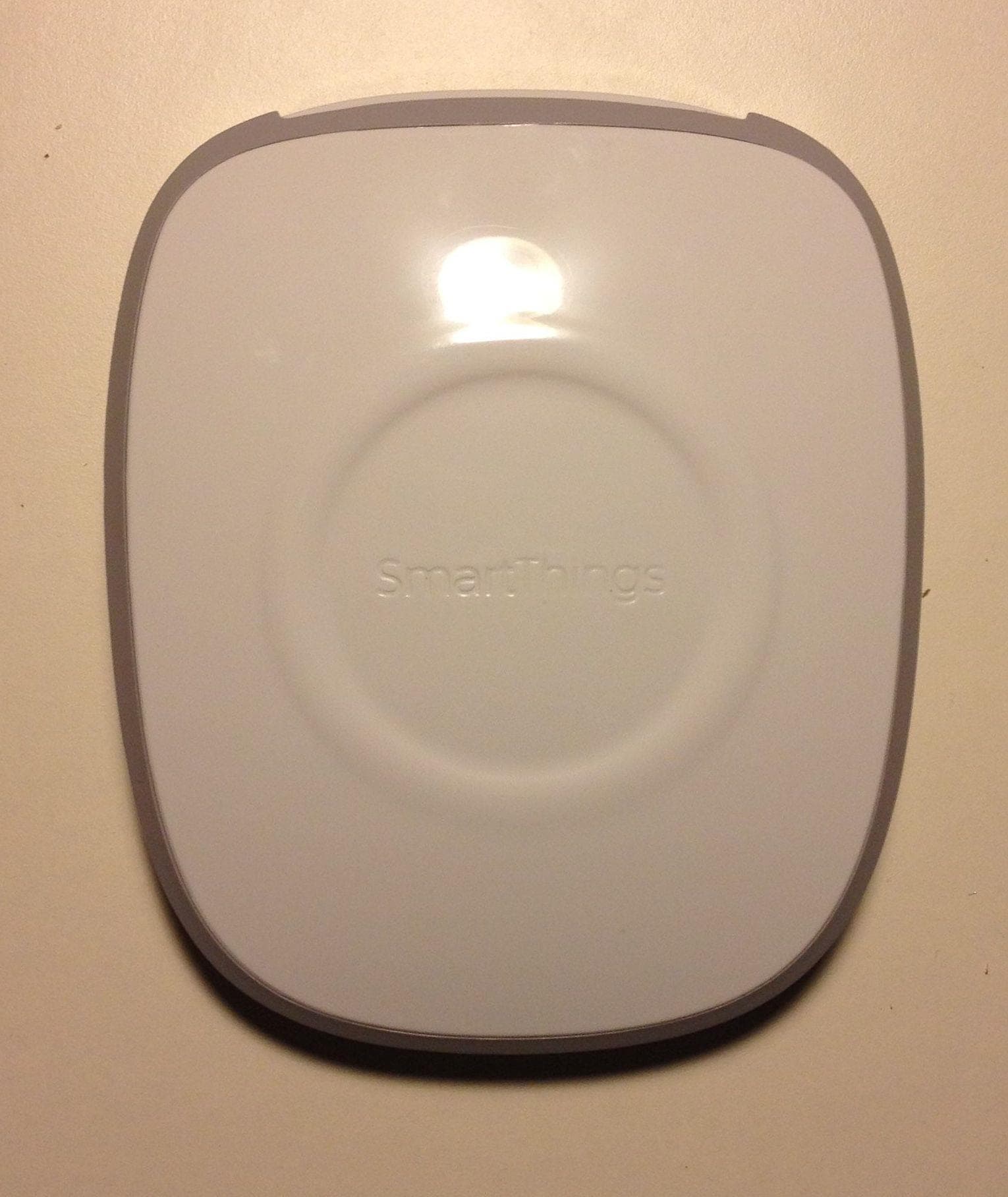 The SmartThings Hub is a ZigBee/Z-Wave home automation gateway - FCC ID R3Y-STH-ETH011 - SmartThings, Inc.