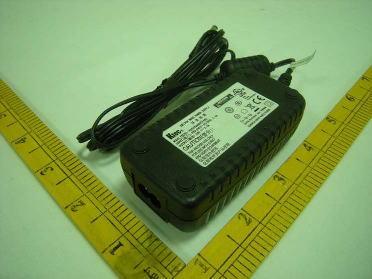 Wireless 2.1 Speaker System - FCC ID R48TVEE20 - Meiloon Industrial Co., Ltd. (2)