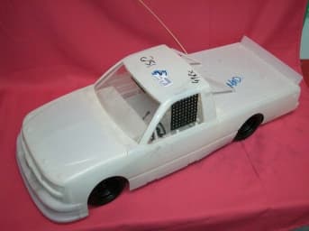 RC Car - FCC ID R4J00010 - Moto Concepts, Inc.