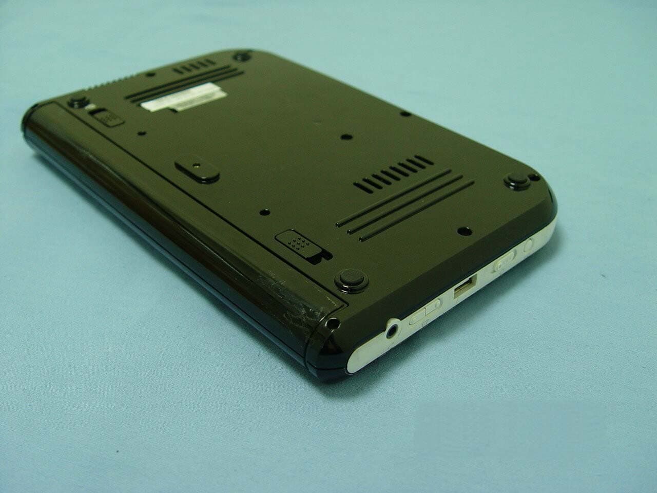 Ultra Mobile PC - FCC ID R4R-AIRT700UMPC - Amtek System Co., Ltd. (2)