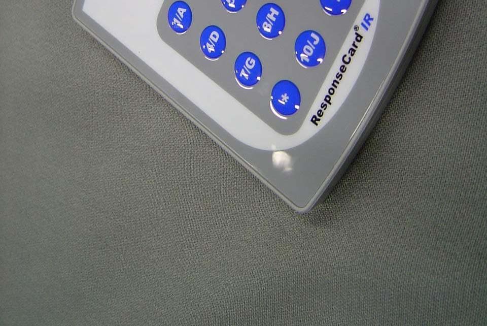 Infrared Remote Control Receiver - FCC ID R4WRR01 - Turning Technologies, LLC