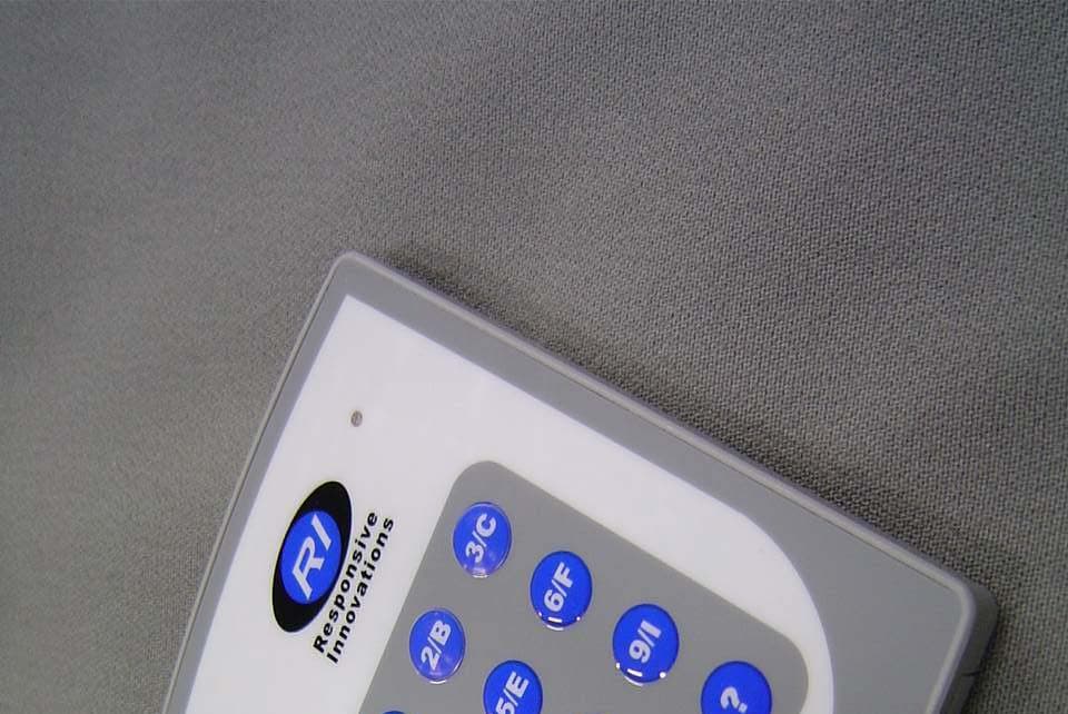 Infrared Remote Control Receiver - FCC ID R4WRR01 - Turning Technologies, LLC (2)