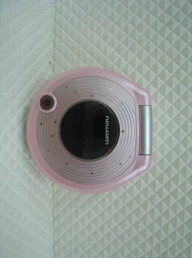 Dual-Band GSM 900/1900 MHz Mobile Phone - FCC ID R5WNGTC1500 - NewGen Telecom. Co., Ltd. (2)