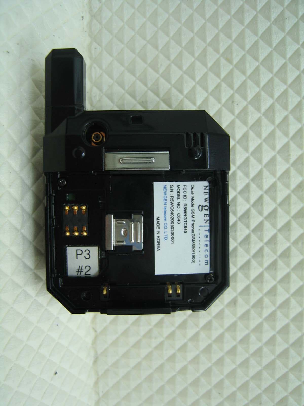Tri-band GSM phone GSM850/DCS1800/PCS1900 - FCC ID R5WNGTC640 - NewGen Telecom. Co., Ltd.