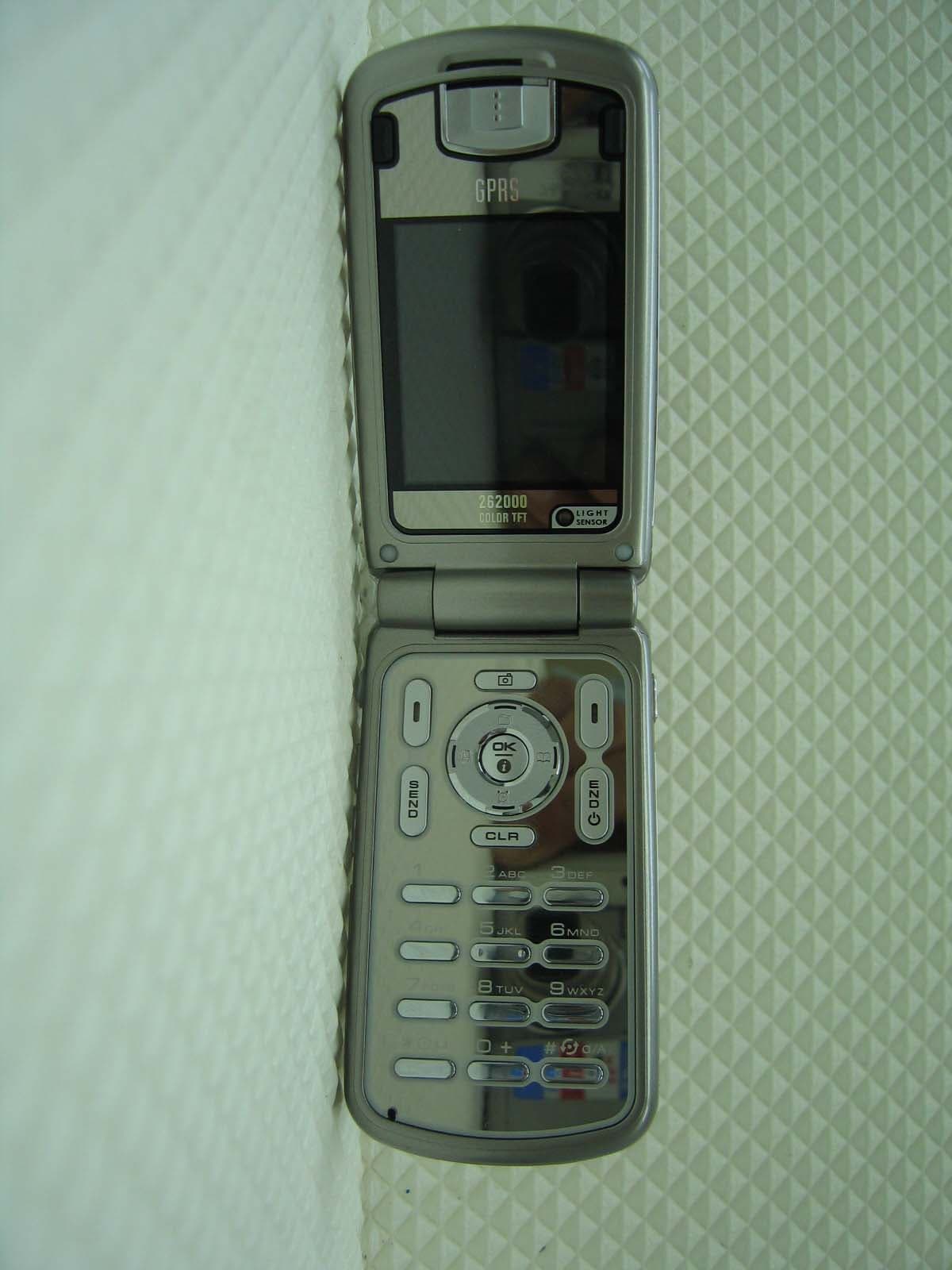 Tri-band GSM phone GSM850/GSM1900/DCS1800 - FCC ID R5WNGTN541T - NewGen Telecom. Co., Ltd. (1)