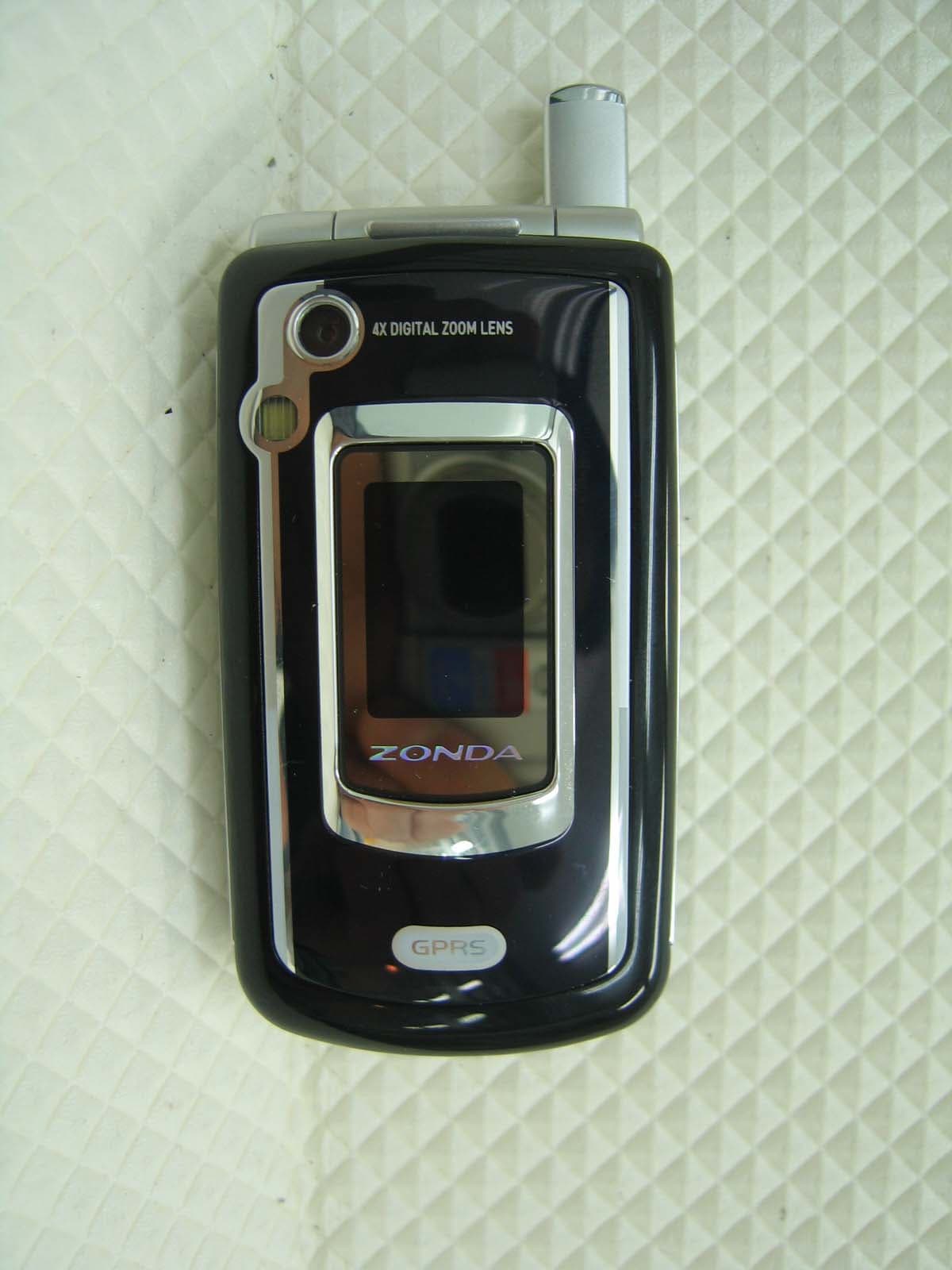 Tri-band GSM phone GSM850/DCS1800/PCS1900 - FCC ID R5WNGTN551 - NewGen Telecom. Co., Ltd. (2)