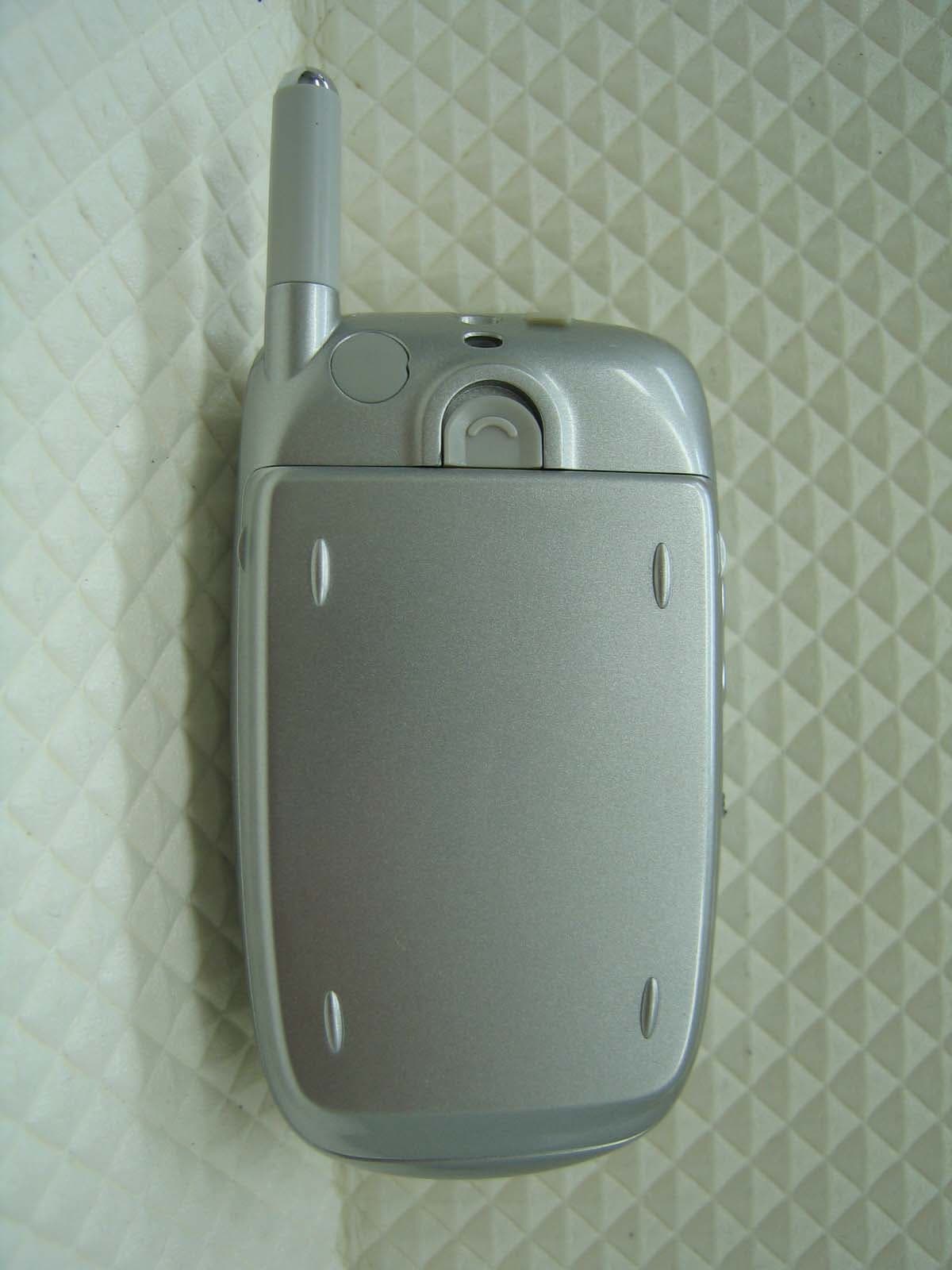 Tri-band GSM phone GSM850/GSM1900/DCS1800 - FCC ID R5WNGTS510T - NewGen Telecom. Co., Ltd. (5)