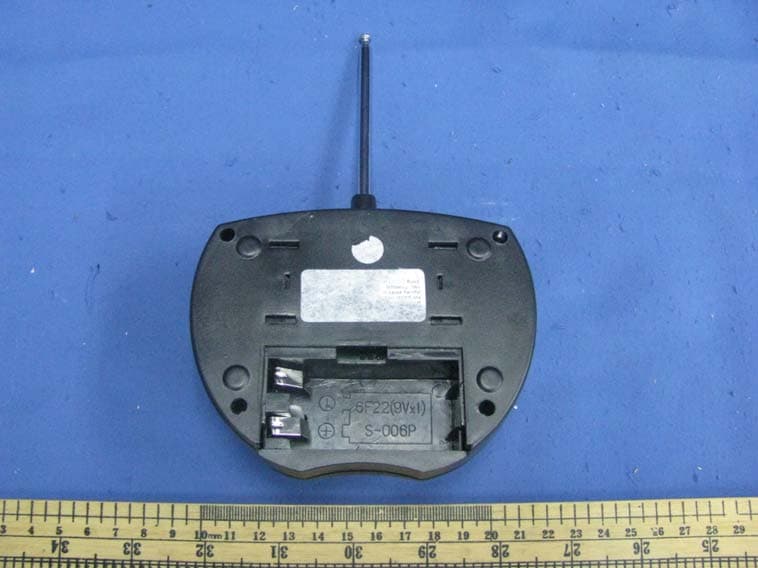 Toy-R/C Monster Spin Car - FCC ID R6UMC4016-T27M - Guangdong Yinrun Industry Co., Ltd. (2)