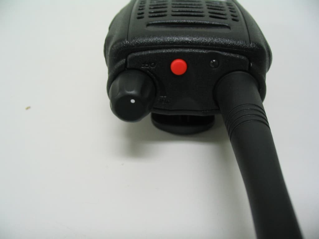 FM Handheld Transceiver (VHF) - FCC ID R72EP100 - E-TECH Co., Ltd. (3)