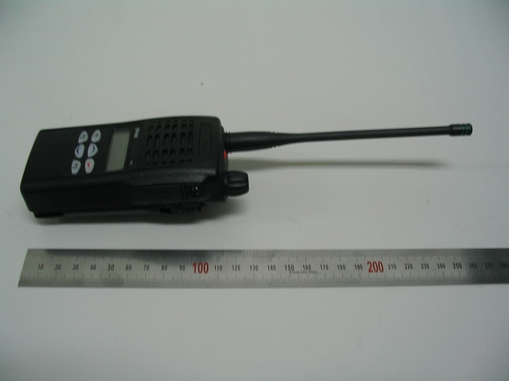 FM Handheld Transceiver (UHF) - FCC ID R72EP400 - E-TECH Co., Ltd. (2)
