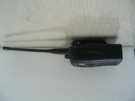 FM Handheld Transceiver - FCC ID R72IS400 - E-TECH Co., Ltd. (4)
