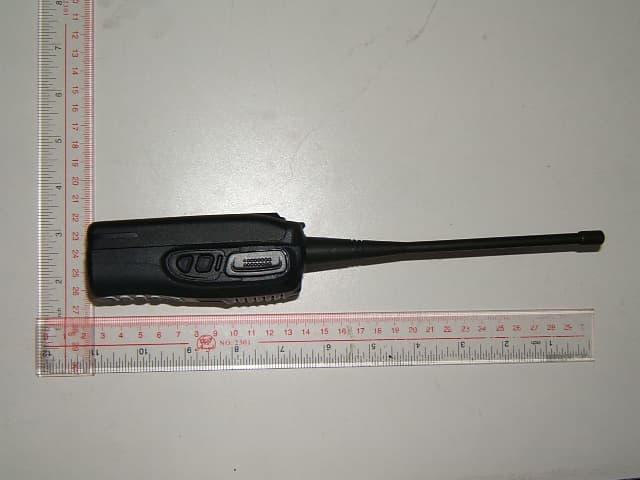 FM Handheld Transceiver - FCC ID R74TC3600U0 - Shenzhen HYT Science &Technology Co Ltd (3)