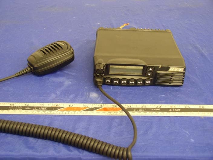 Two Way Radio - FCC ID R74TM-800V - Shenzhen HYT Science &Technology Co Ltd (1)