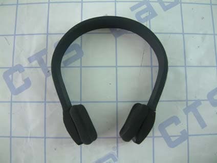 Wireless Bluetooth Headphone - FCC ID R8HBTH03 - Shenzhen XinHuaMei Electronics Limited Company (5)
