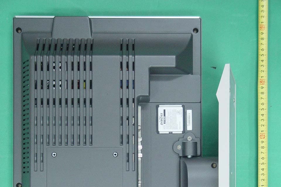 19" LCD TV/MOINTOR - FCC ID R8ILT-19LMF - D. Boss Co., Ltd (3)
