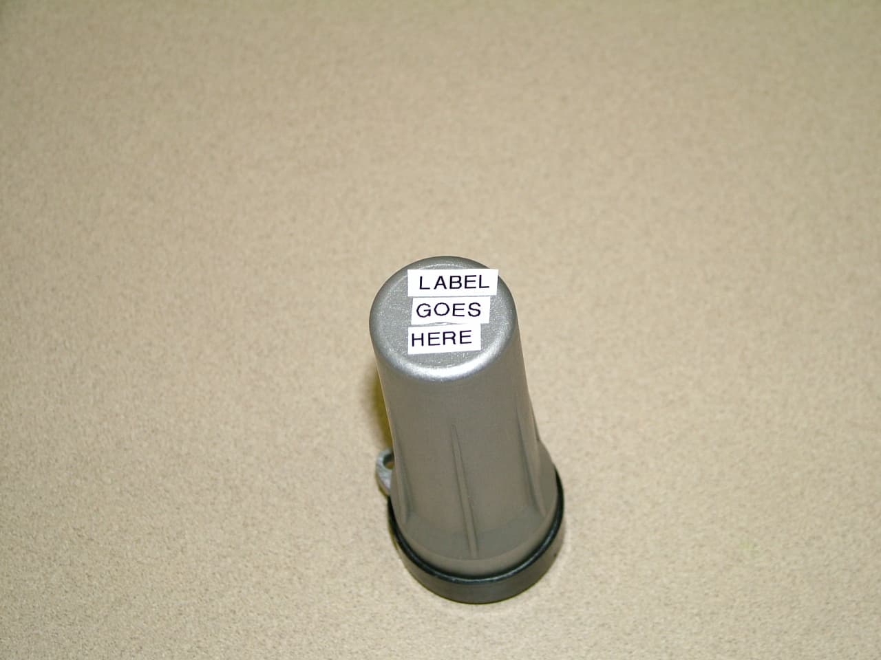 KEY CAPTAIN REMOTE LAUNCHING SYSTEM-TRANSMITTER - FCC ID R932033010 - Delta Systems INC. (2)