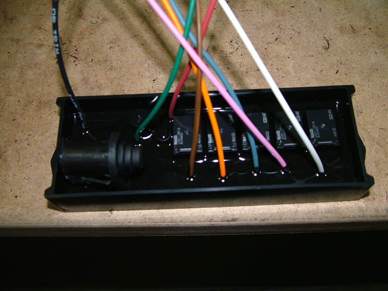 KEY CAPTAIN REMOTE LAUNCHING SYSTEM-RECEIVER - FCC ID R932033500 - Delta Systems INC. (2)