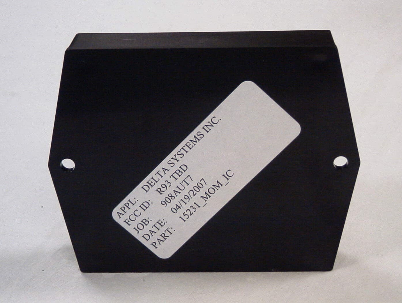 915MHz RECEIVER - FCC ID R932039500 - Delta Systems INC. (2)