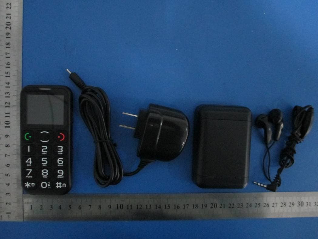GSM Mobile Phone - FCC ID R9DS210 - Smalt Technology Co.,Ltd (3)