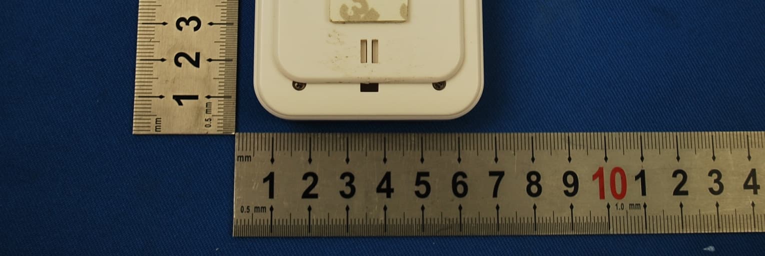 LED Lighting System--Wireless Remote Control - FCC ID R9LML09 - Fulcrum Products, Inc. (2)