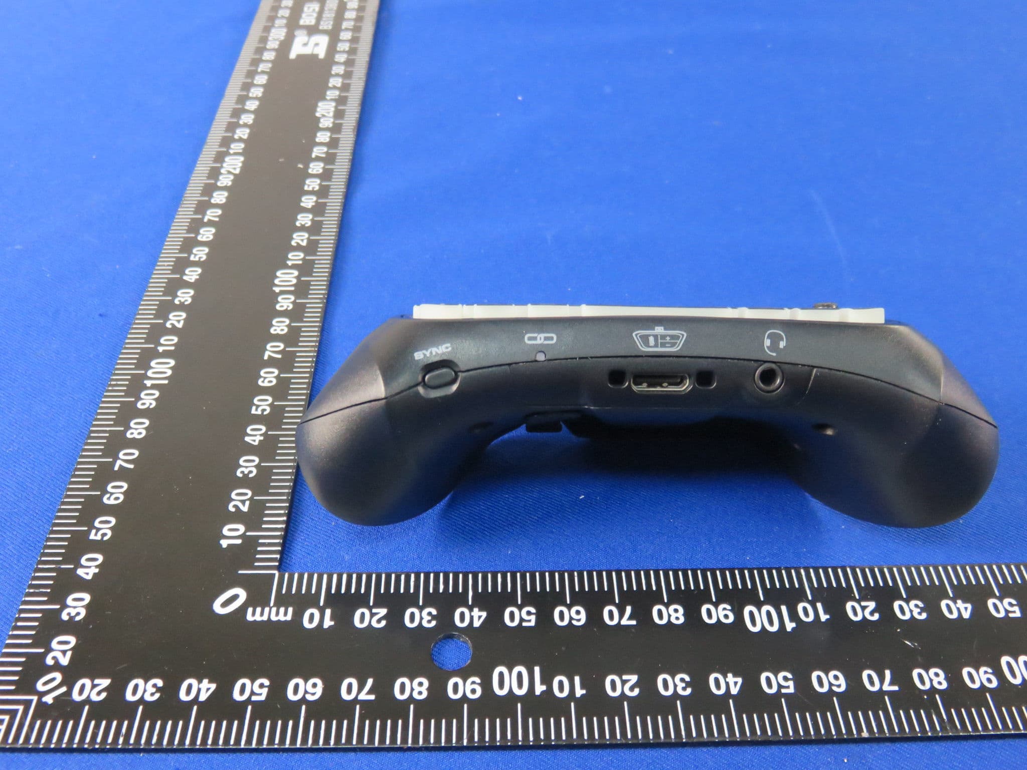 TYPE PAD - FCC ID RA3-86125 - Nyko Technologies, Inc. (5)