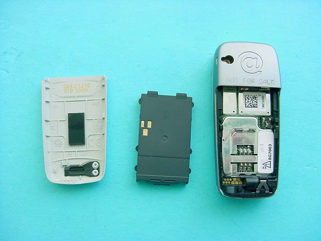GSM1900 Mobile Phone - FCC ID RAD001 - TCT Mobile Limited