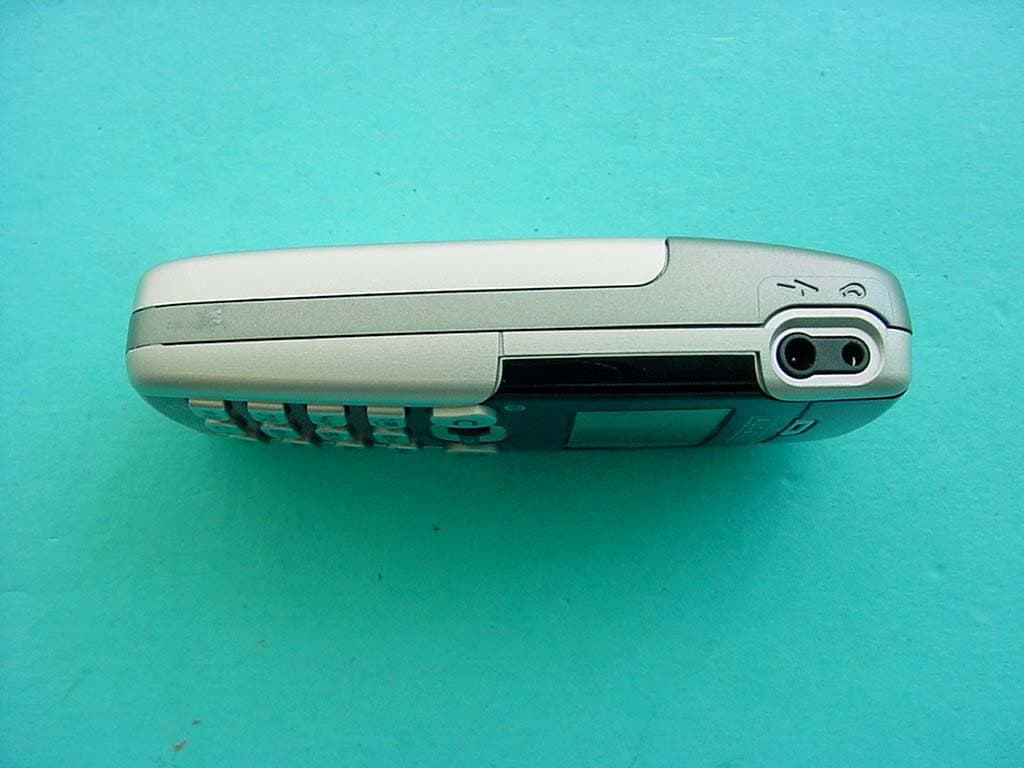 GSM1900 Mobile Phone - FCC ID RAD001 - TCT Mobile Limited (3)