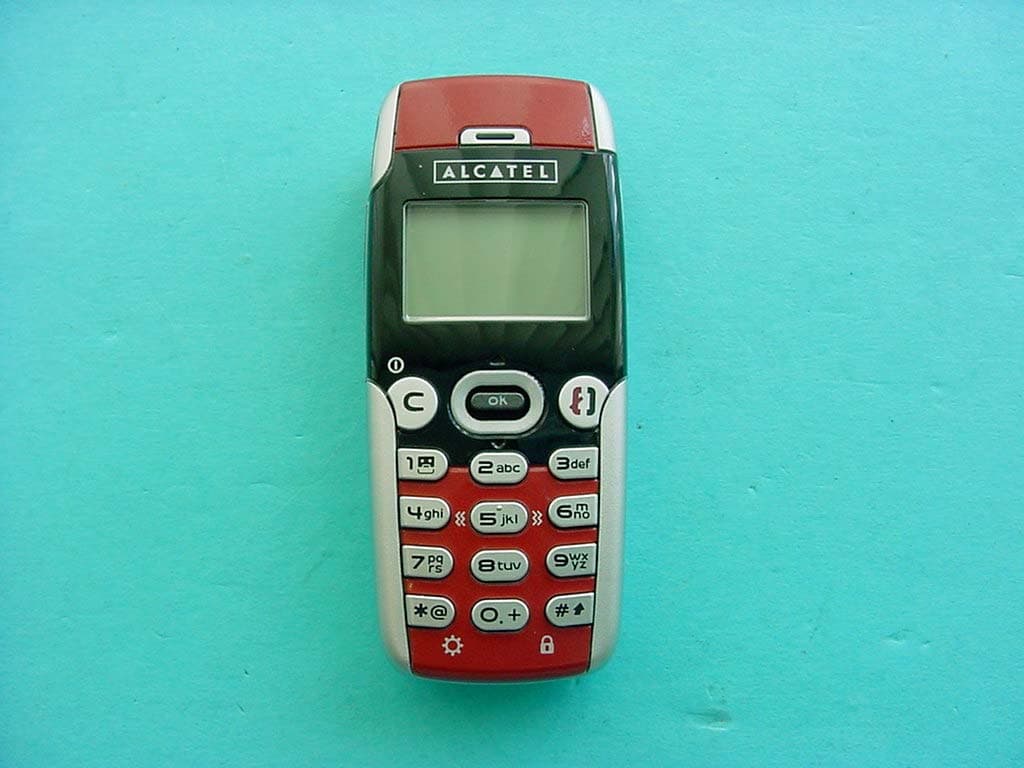 GSM1900 Mobile Phone - FCC ID RAD001 - TCT Mobile Limited (2)