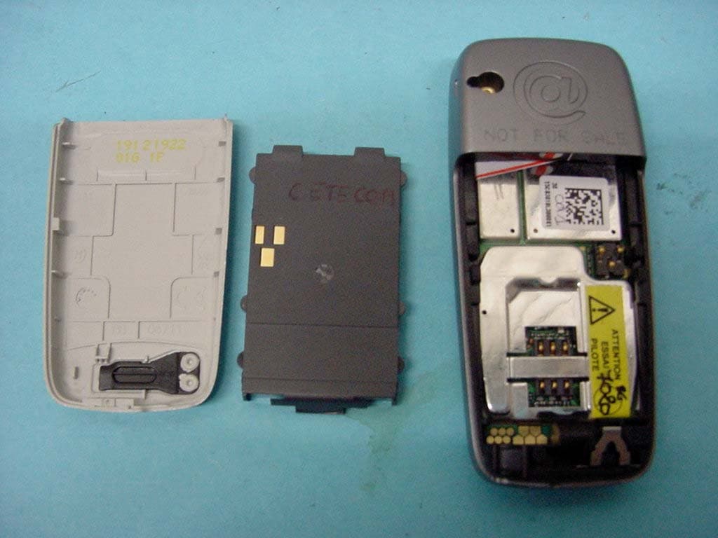 GSM 850/1900 Mobile Phone - FCC ID RAD002 - TCT Mobile Limited