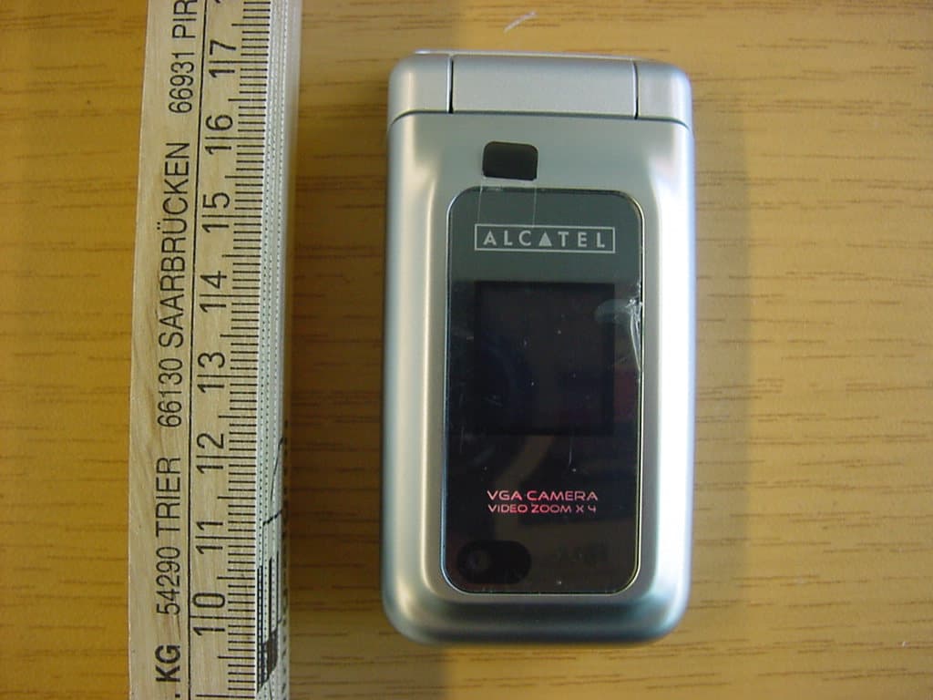 GSM 850/1900 Mobile Phone - FCC ID RAD014 - TCT Mobile Limited