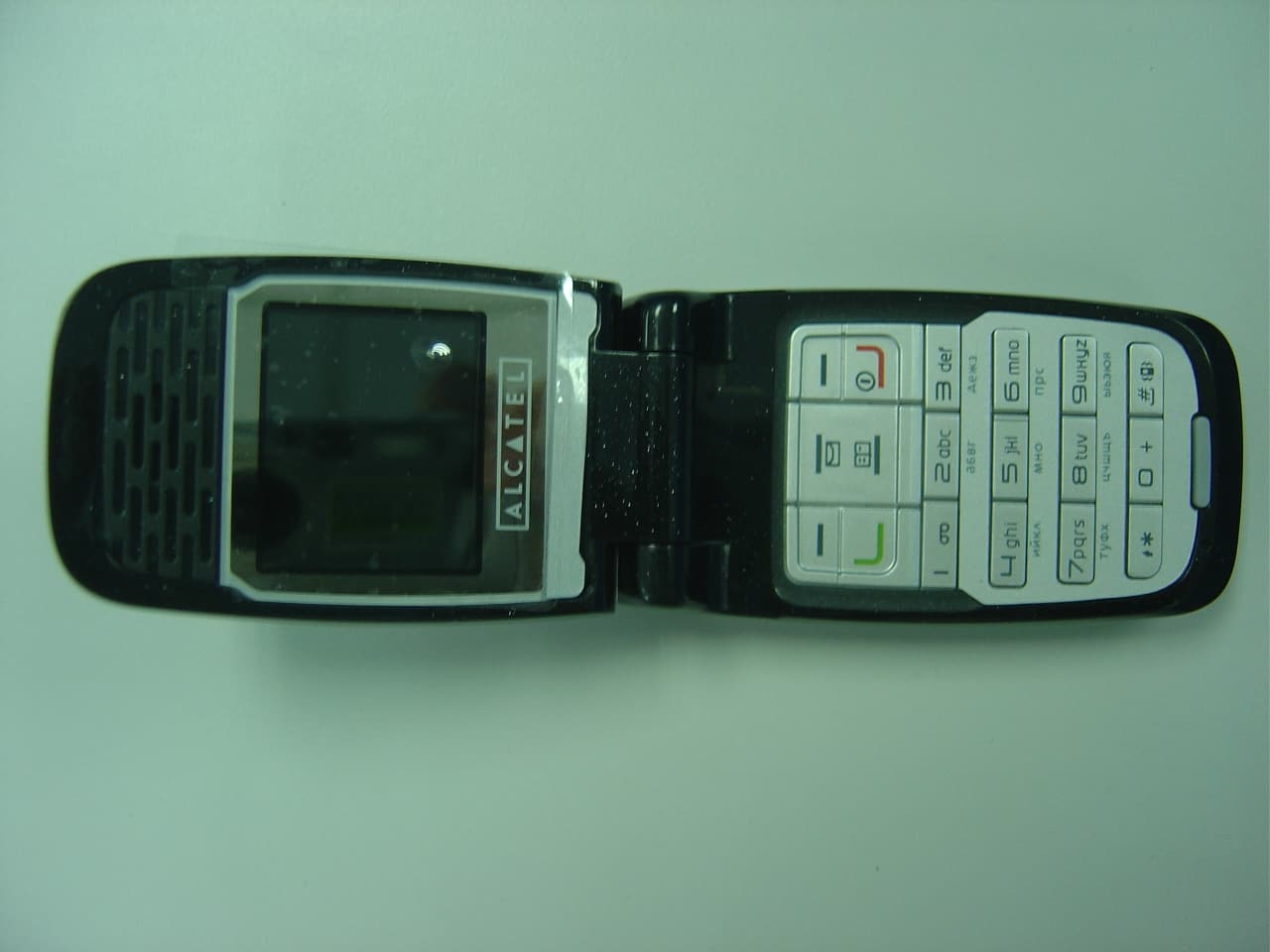 Mobile phone - FCC ID RAD019 - TCT Mobile Limited (4)