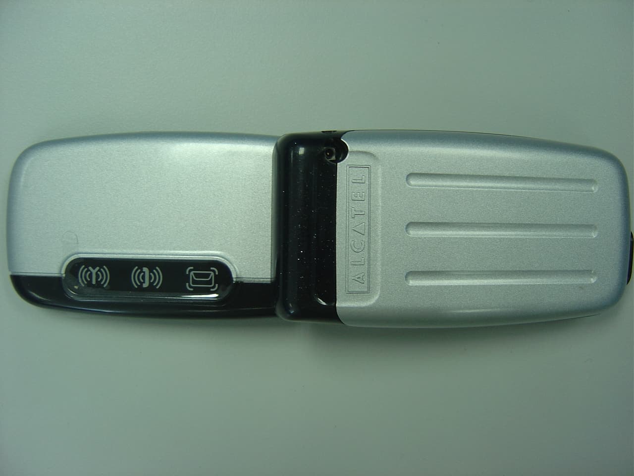 Mobile phone - FCC ID RAD019 - TCT Mobile Limited (2)