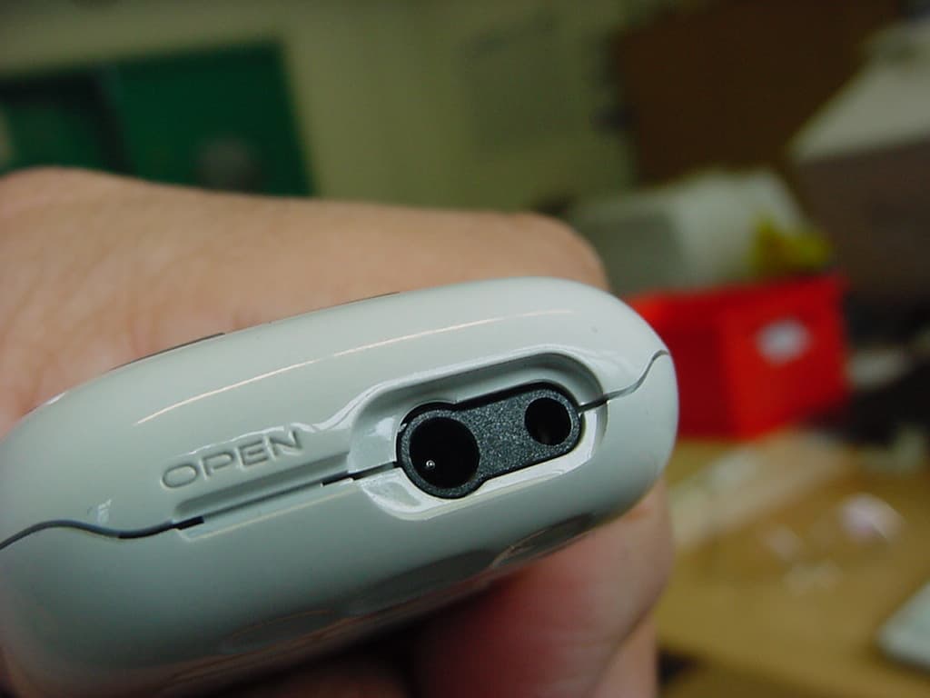GSM 850/1900 Mobile Phone - FCC ID RAD021 - TCT Mobile Limited (4)