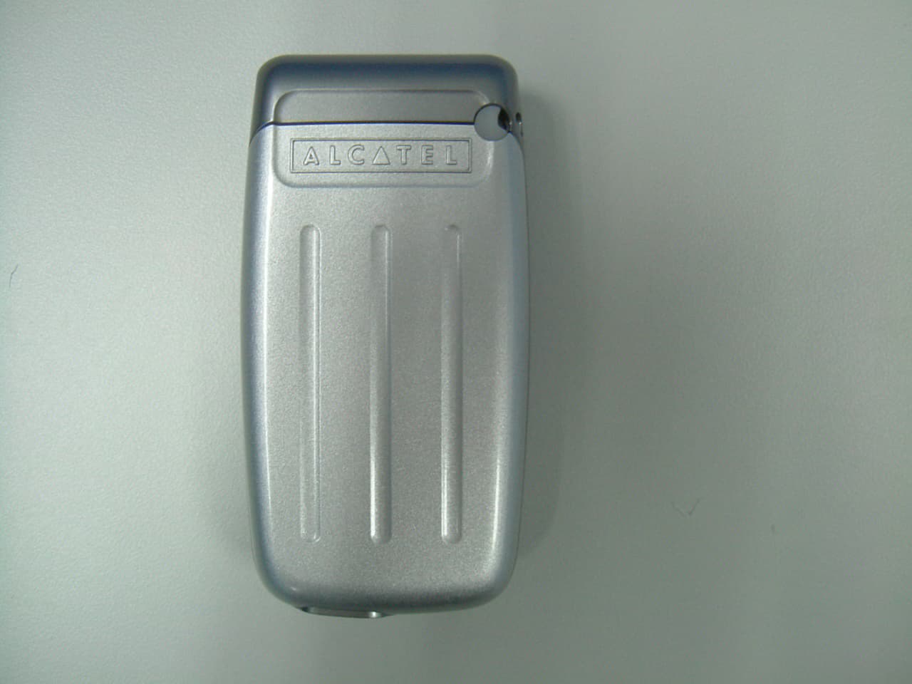 Mobile phone - FCC ID RAD022 - TCT Mobile Limited