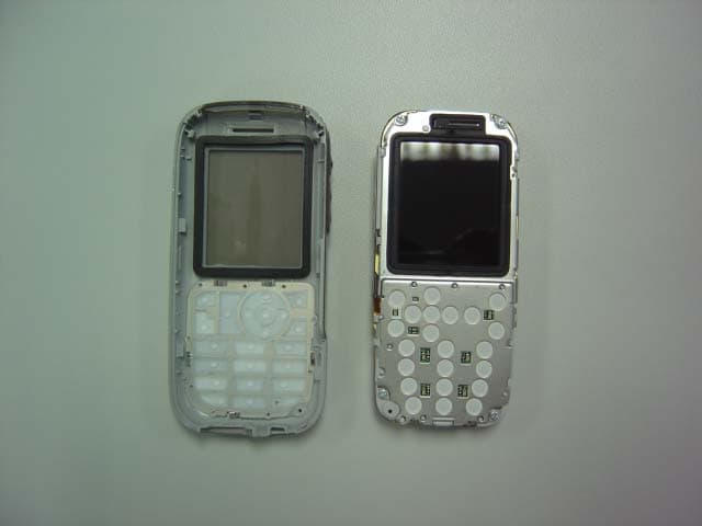 GSM 850 & GSM 1900 MHz MOBILE PHONE - FCC ID RAD029 - TCT Mobile Limited (4)
