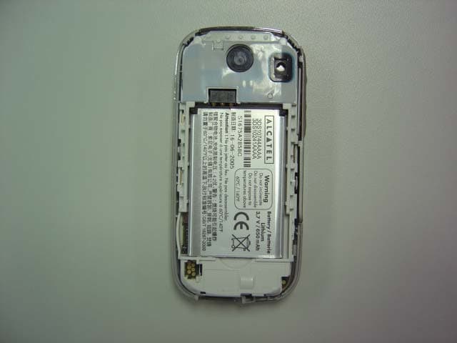 GSM 850 & GSM 1900 MHz MOBILE PHONE - FCC ID RAD029 - TCT Mobile Limited