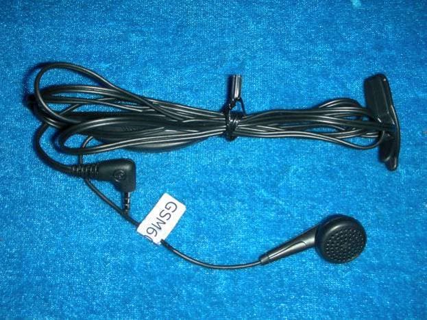 GSM 850&DCS1900MHz MOBILE PHONE - FCC ID RAD040 - TCT Mobile Limited (2)
