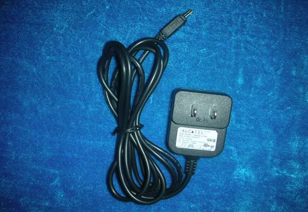 GSM 850/1900MHz MOBILE PHONE - FCC ID RAD041 - TCT Mobile Limited (3)