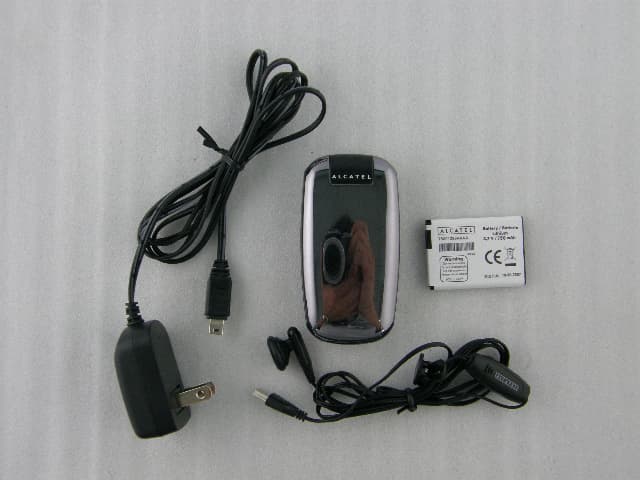 GSM 850/1900MHz MOBILE PHONE - FCC ID RAD069 - TCT Mobile Limited (3)