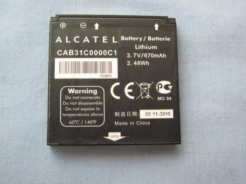 GSM/GPRS dual band mobile phone - FCC ID RAD136 - TCT Mobile Limited (2)