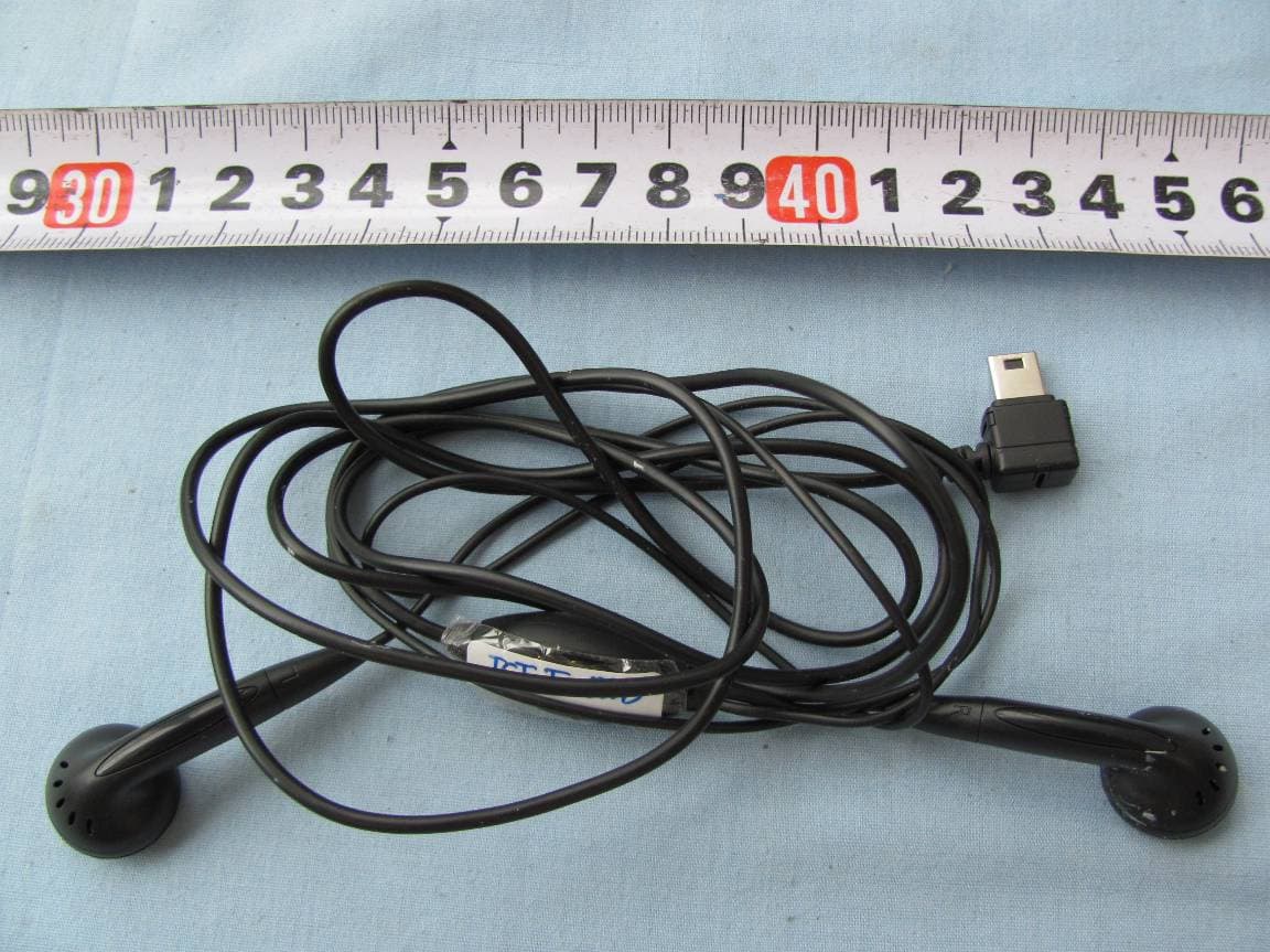 GSM/GPRS/EDGE dual band mobile phone - FCC ID RAD152 - TCT Mobile Limited
