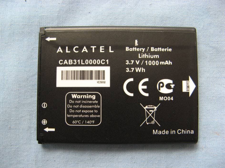 Quadband GSM/GPRS/EDGE mobile phone - FCC ID RAD180 - TCT Mobile Limited (2)
