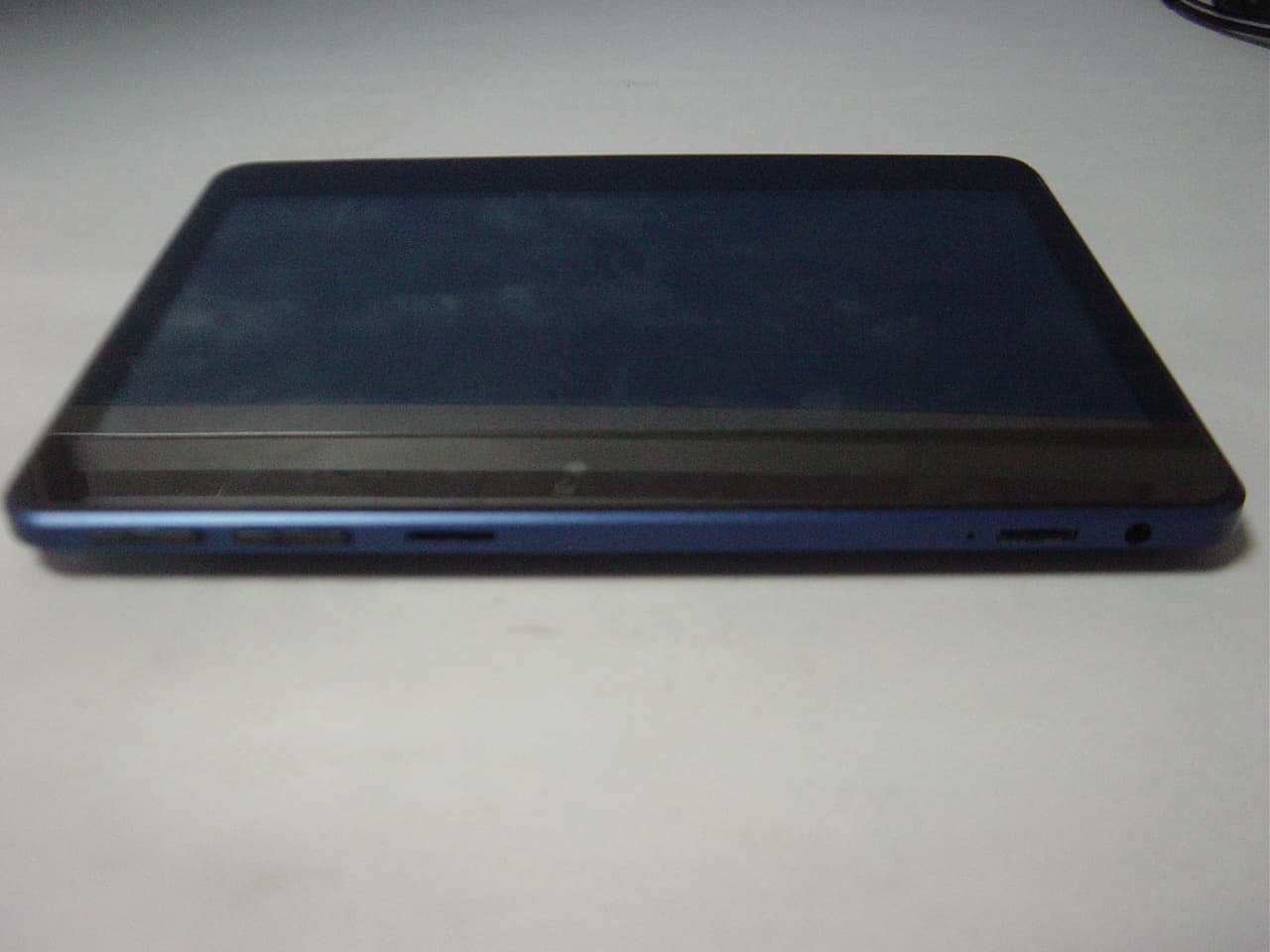 TABLET PC - FCC ID RAD220 - TCT Mobile Limited (3)