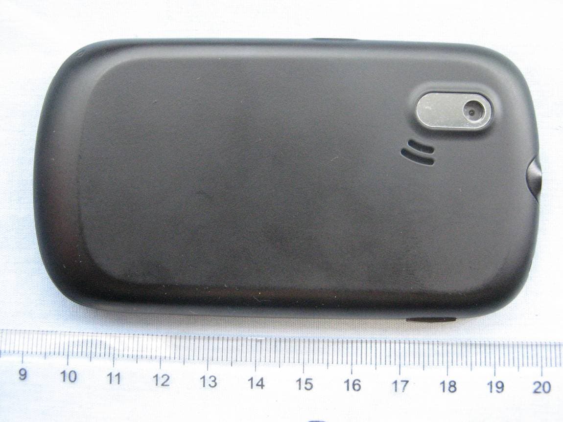 GSM dual band mobile phone - FCC ID RAD277 - TCT Mobile Limited (4)
