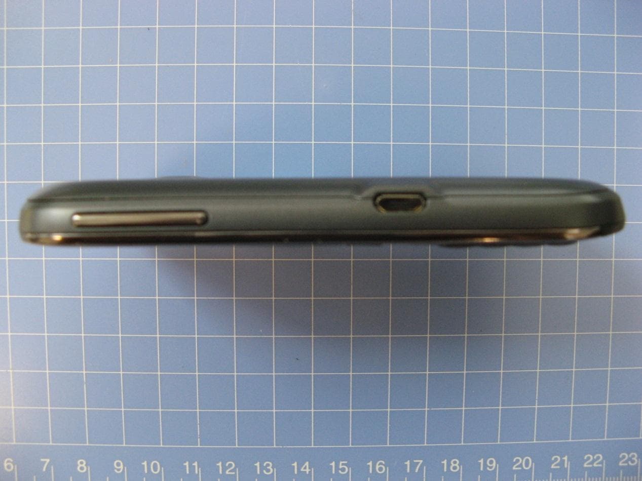 GSM Quad Band and UMTS Dual Band Mobile Phone - FCC ID RAD280 - TCT Mobile Limited (4)