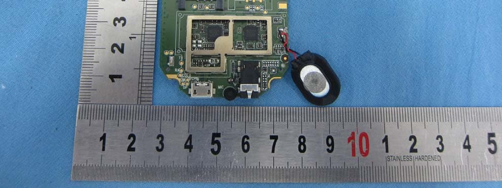 Quad-Band GSM mobile phone - FCC ID RAD282 - TCT Mobile Limited (2)