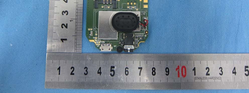 Quad-Band GSM mobile phone - FCC ID RAD282 - TCT Mobile Limited (3)