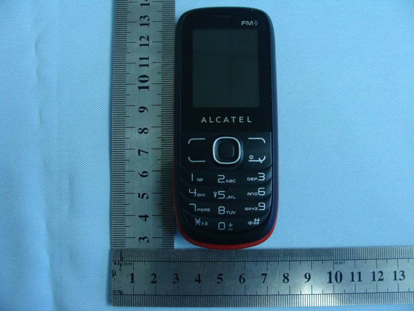 Quad-Band GSM mobile phone - FCC ID RAD304 - TCT Mobile Limited (5)